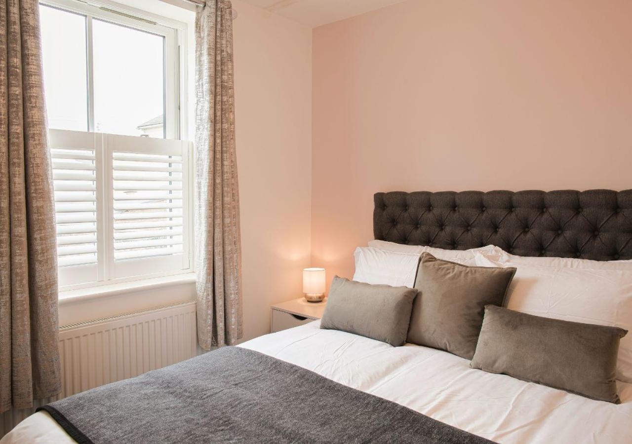 切尔滕纳姆Stunning 2 Bed With Private Patio And Free Parking别墅 外观 照片