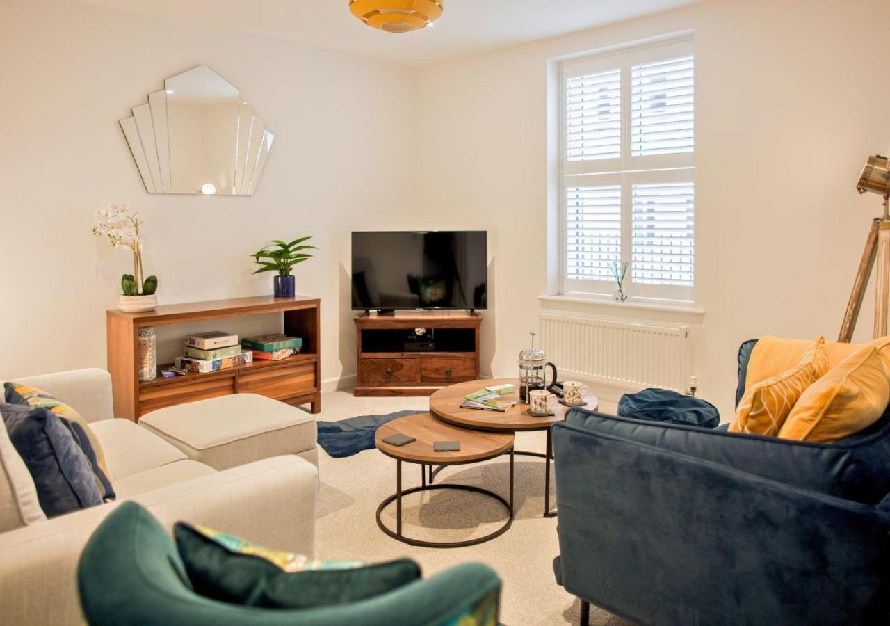 切尔滕纳姆Stunning 2 Bed With Private Patio And Free Parking别墅 外观 照片