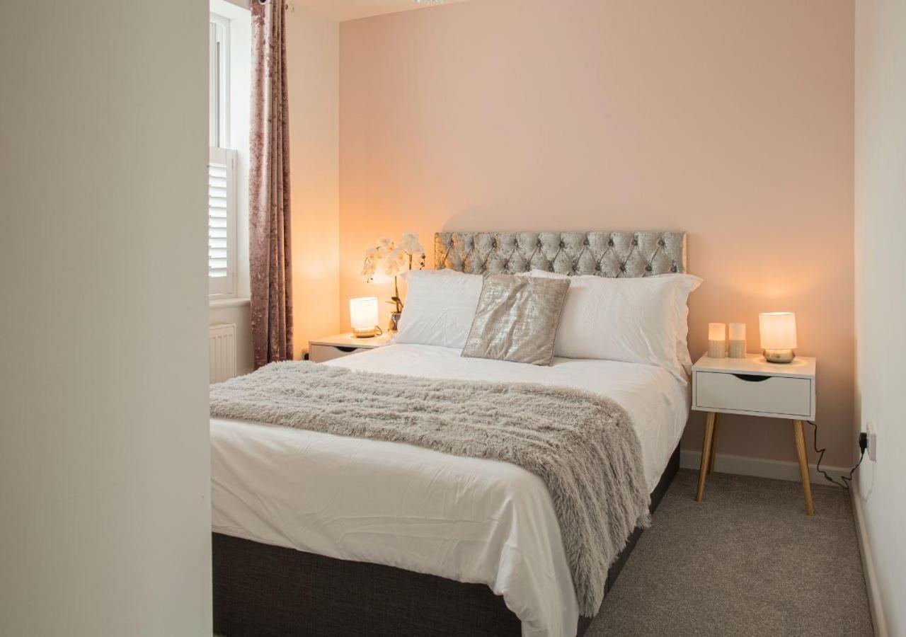 切尔滕纳姆Stunning 2 Bed With Private Patio And Free Parking别墅 外观 照片