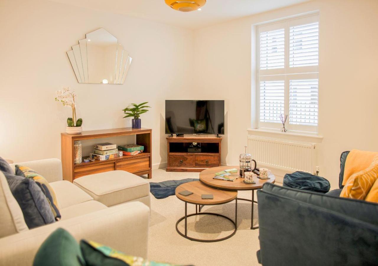 切尔滕纳姆Stunning 2 Bed With Private Patio And Free Parking别墅 外观 照片