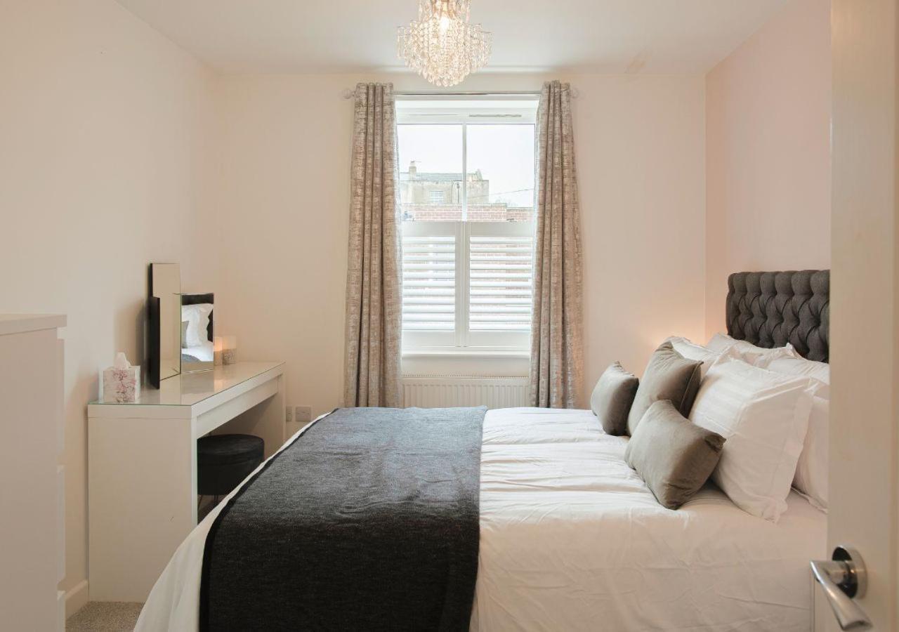 切尔滕纳姆Stunning 2 Bed With Private Patio And Free Parking别墅 外观 照片